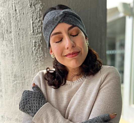 PUMIRI Headband in 100% Baby Alpaca (Grey)