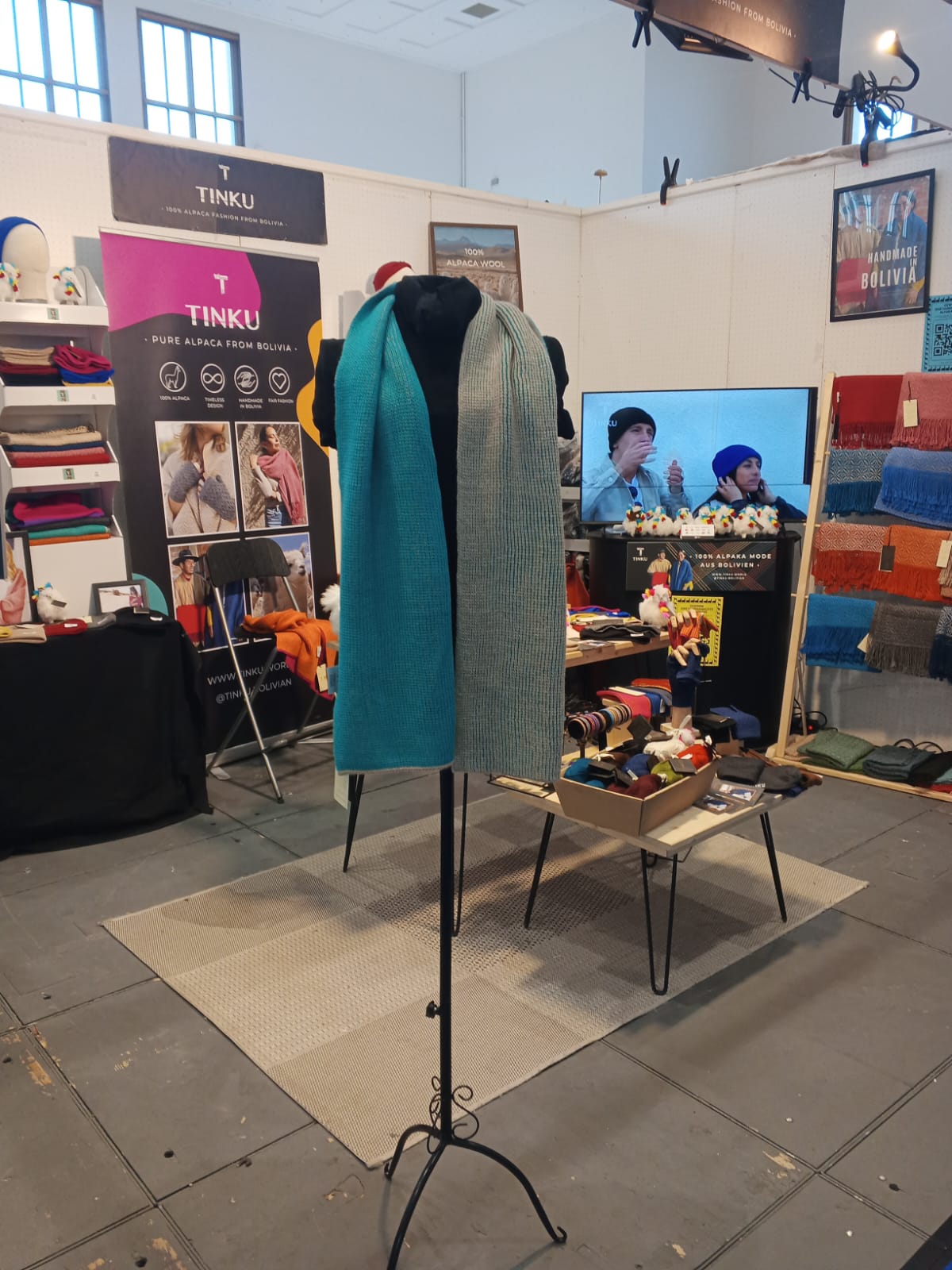 YANANTIN Double Sided Scarf Shawl in 100% Baby Alpaca (Beige & Turquoise)