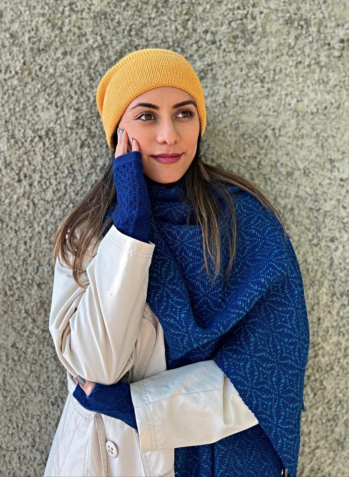 WARA XL Shawl in 100% Baby Alpaca (Blue & Turquoise)
