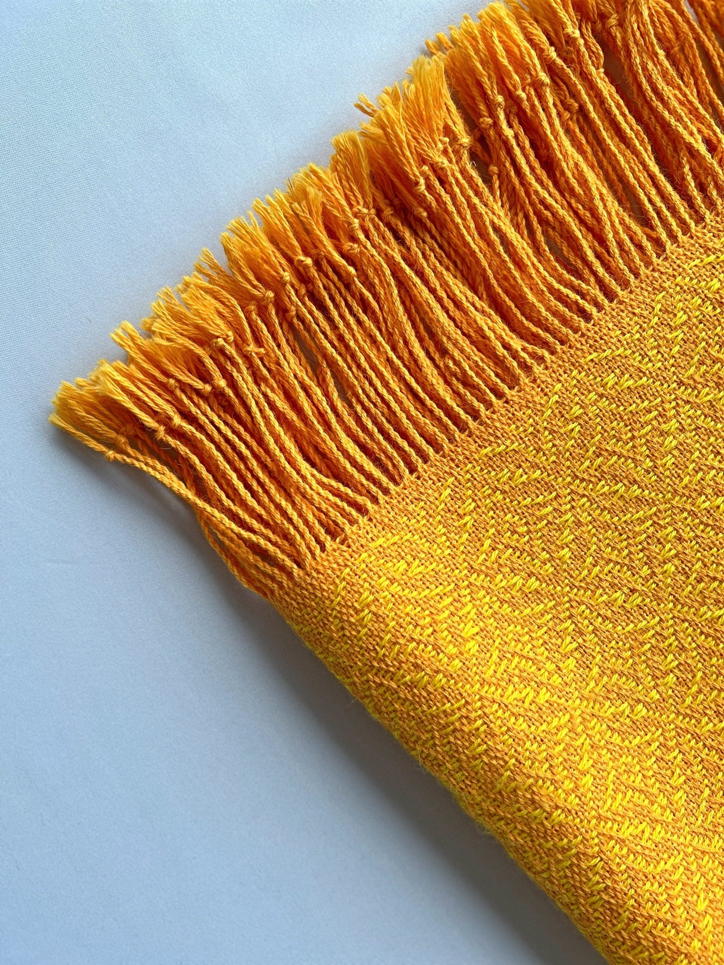WARA XL Shawl in 100% Baby Alpaca (Yellow)