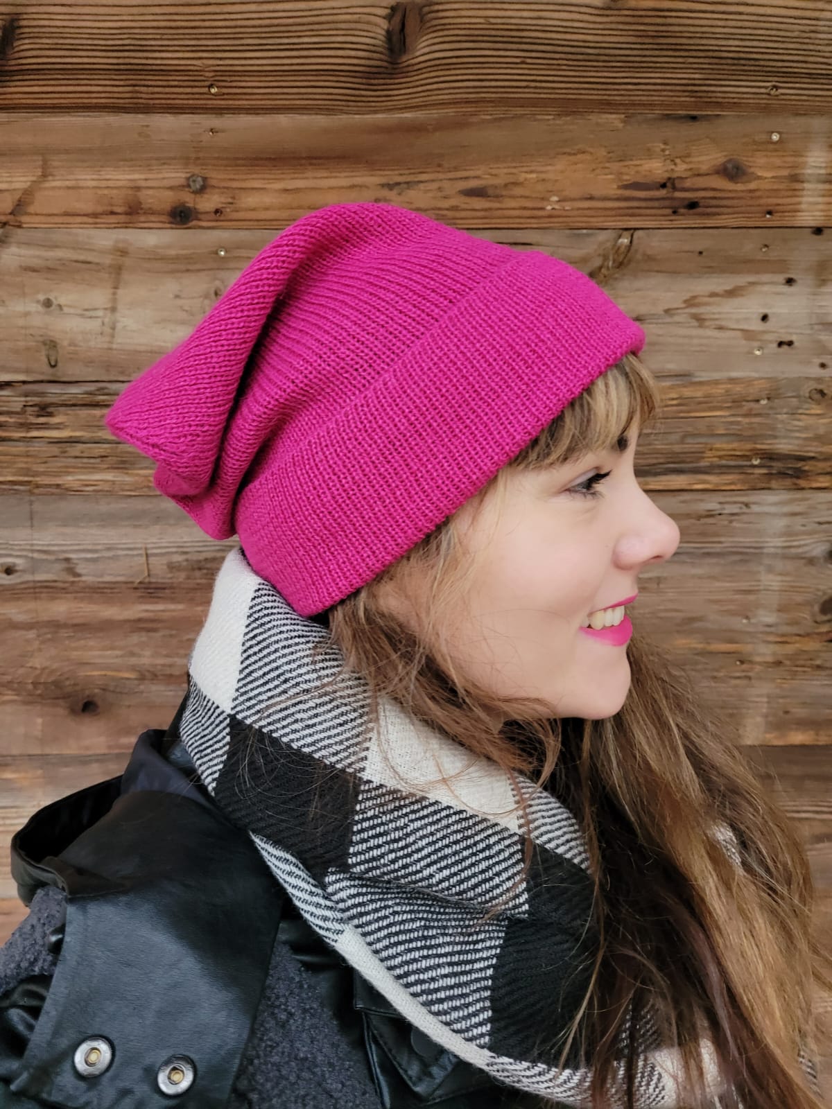 ILLIMANI Beanie in 100% Baby Alpaca wool (Pink)