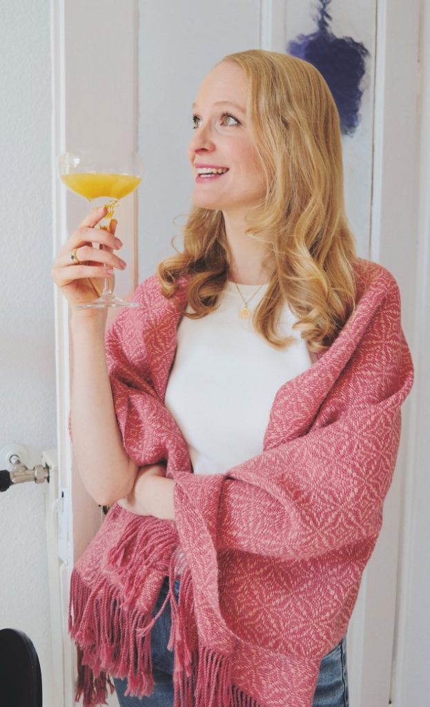 WARA XL Shawl in 100% Baby Alpaca (Pink & Rose)