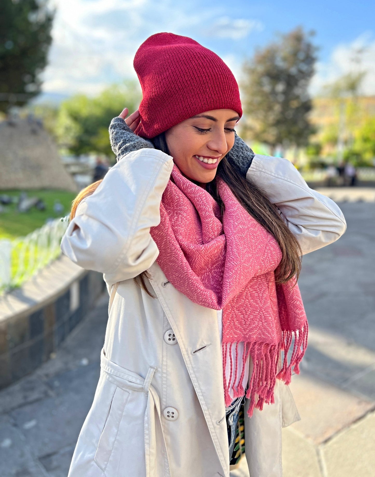 ILLIMANI Beanie in 100% Baby Alpaca wool (Red)