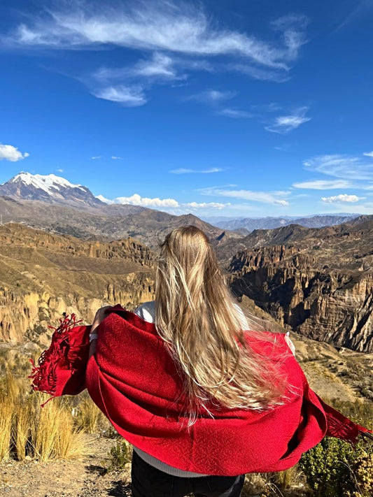 WARA XL Shawl in 100% Baby Alpaca (Red & Wine Red)